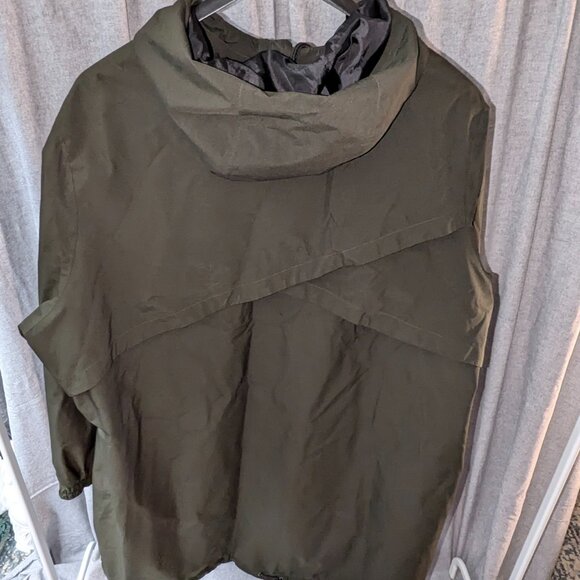 Canadiana Women's Rain Jacket - Sz 4X - Picture 2 of 5